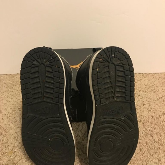 Kid's JORDAN 1 retro high shoes black - Picture 7 of 8